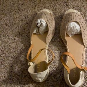 Cute to wear with your sundresses.